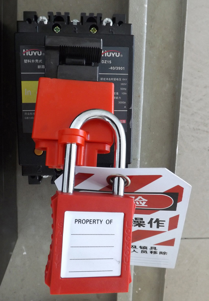 GS-D12n Clamp-on Breaker Lockout, Safety Lockout, Electrical Plug Lockout, High Quality Safety Lockout